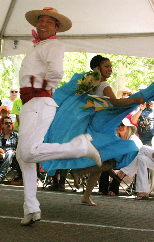 Tlaquepaque's Cinco de Mayo celebration