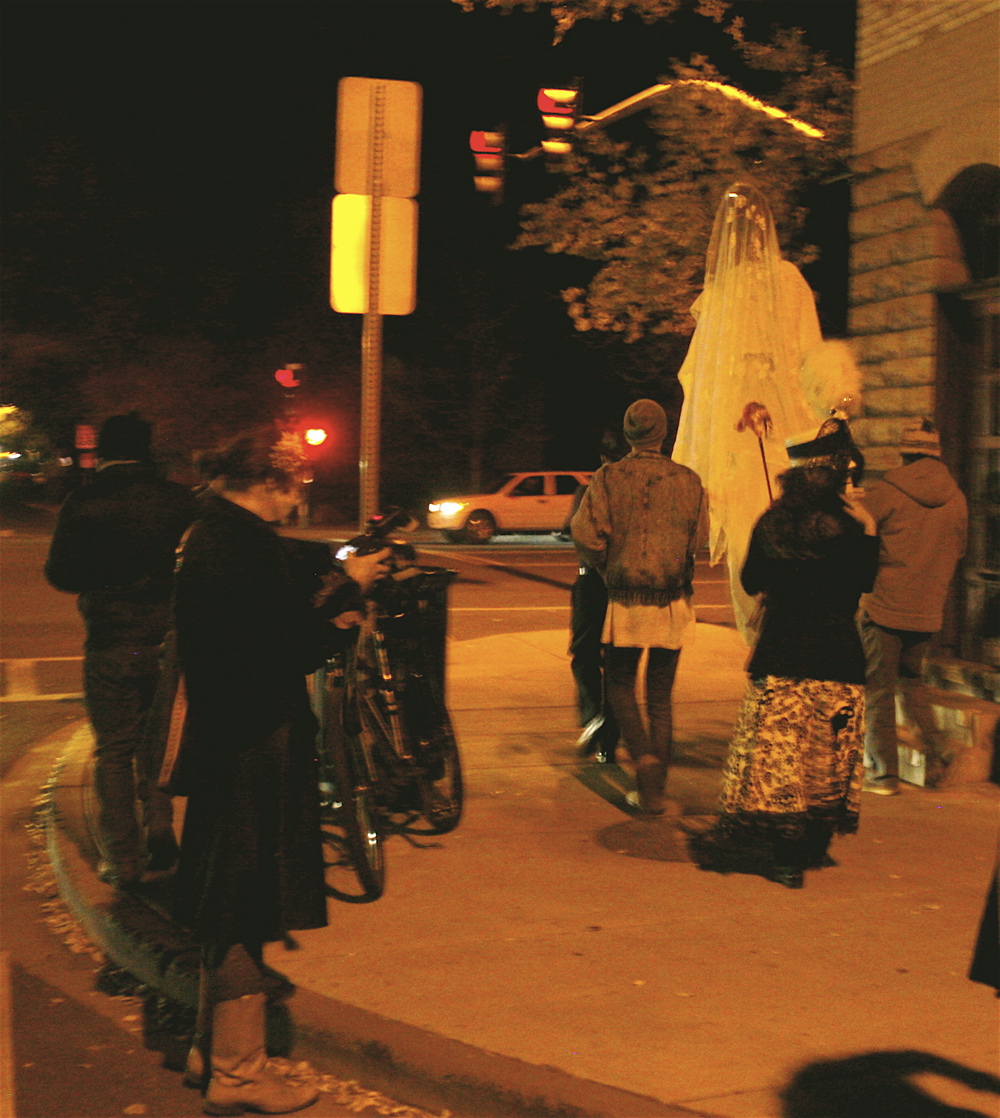 11-02-15 Muertos Procession-013