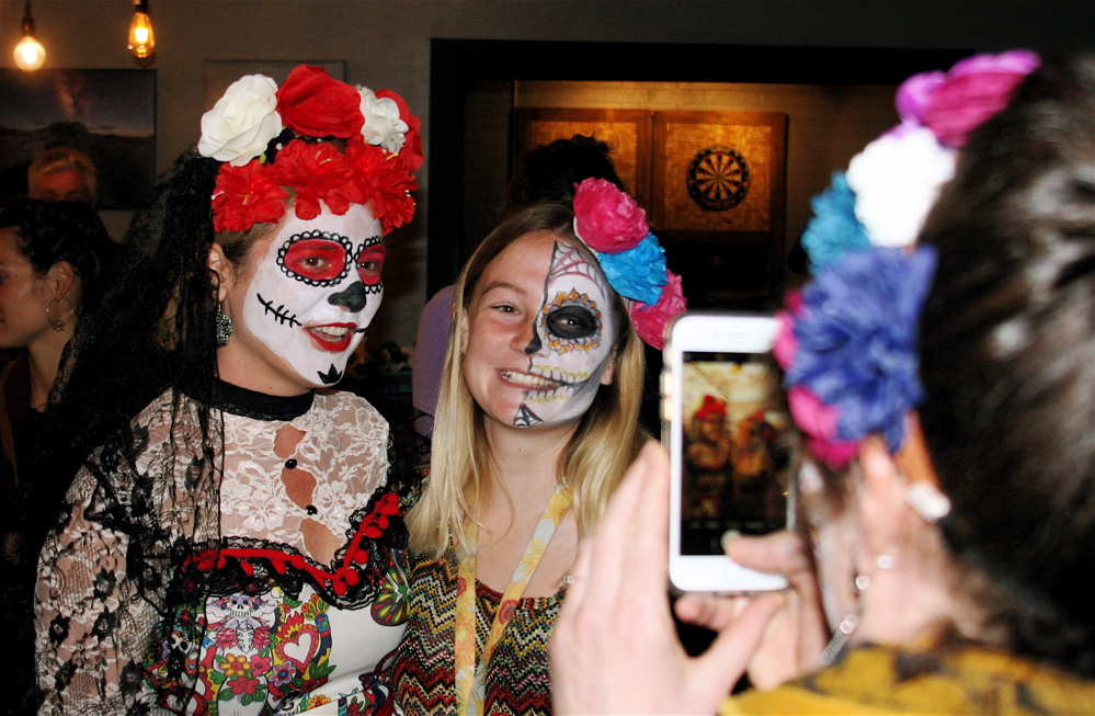 11-02-17 Day of Dead Procession Flagstaff-09